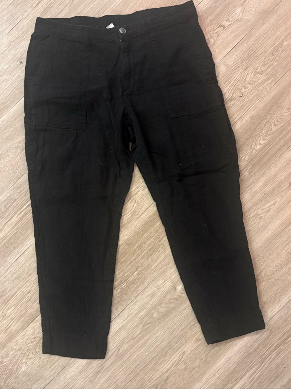 Old Navy Black Cargo-Style Straight Pants
